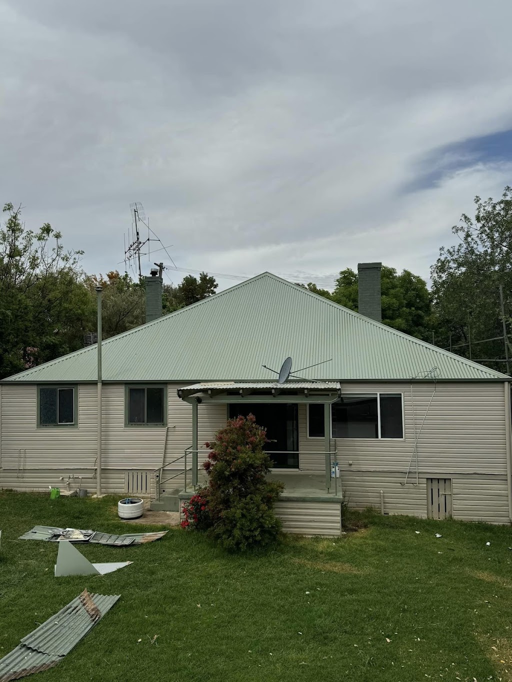 Winlock Roofing | 33 Smith St, Molong NSW 2866, Australia | Phone: 0400 489 680