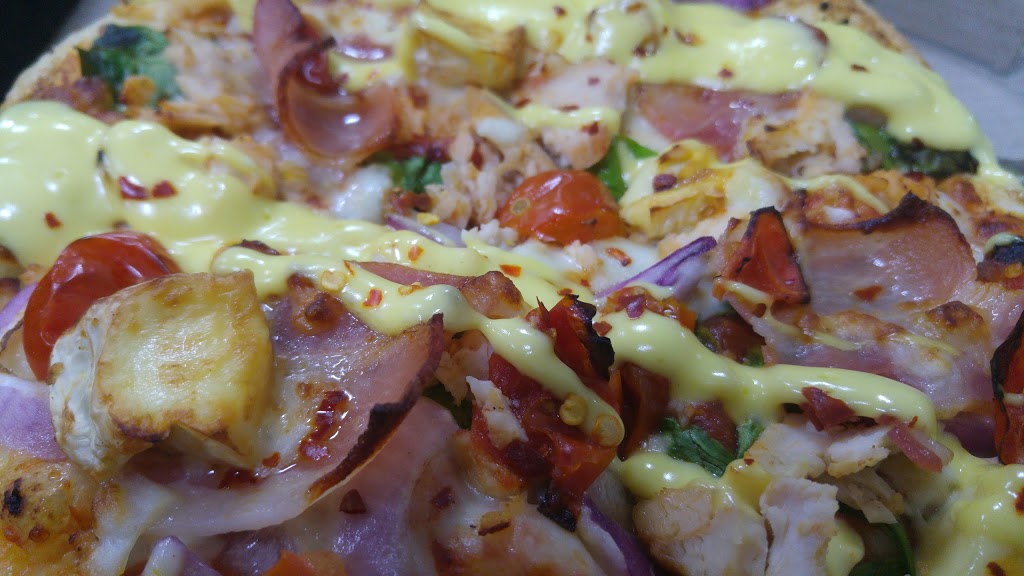 Dominos Pizza Yass | meal takeaway | 63 Laidlaw St, Yass NSW 2582, Australia | 0261186720 OR +61 2 6118 6720