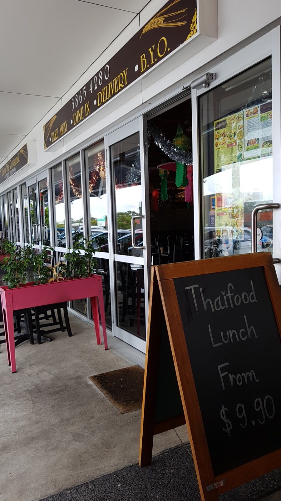 Darun Thai Restaurant | 320 Roghan Rd, Taigum QLD 4018, Australia | Phone: (07) 3865 4280
