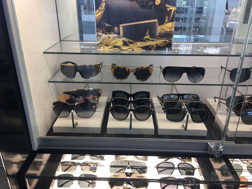 Sunglass Hut | store | BRISBANE INTL AIRPORT 32 Airport Dr Site 3P.09, Airside, Level 3, Brisbane Airport QLD 4007, Australia | 0738604437 OR +61 7 3860 4437