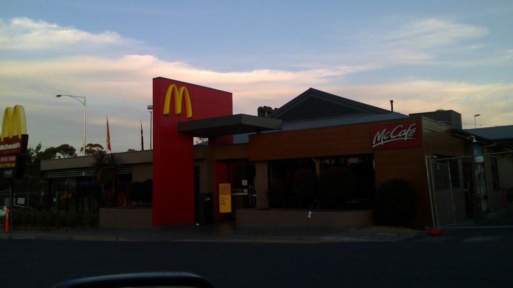 McDonalds Strath Village | meal takeaway | 144 Condon St, Bendigo VIC 3550, Australia | 0354439763 OR +61 3 5443 9763