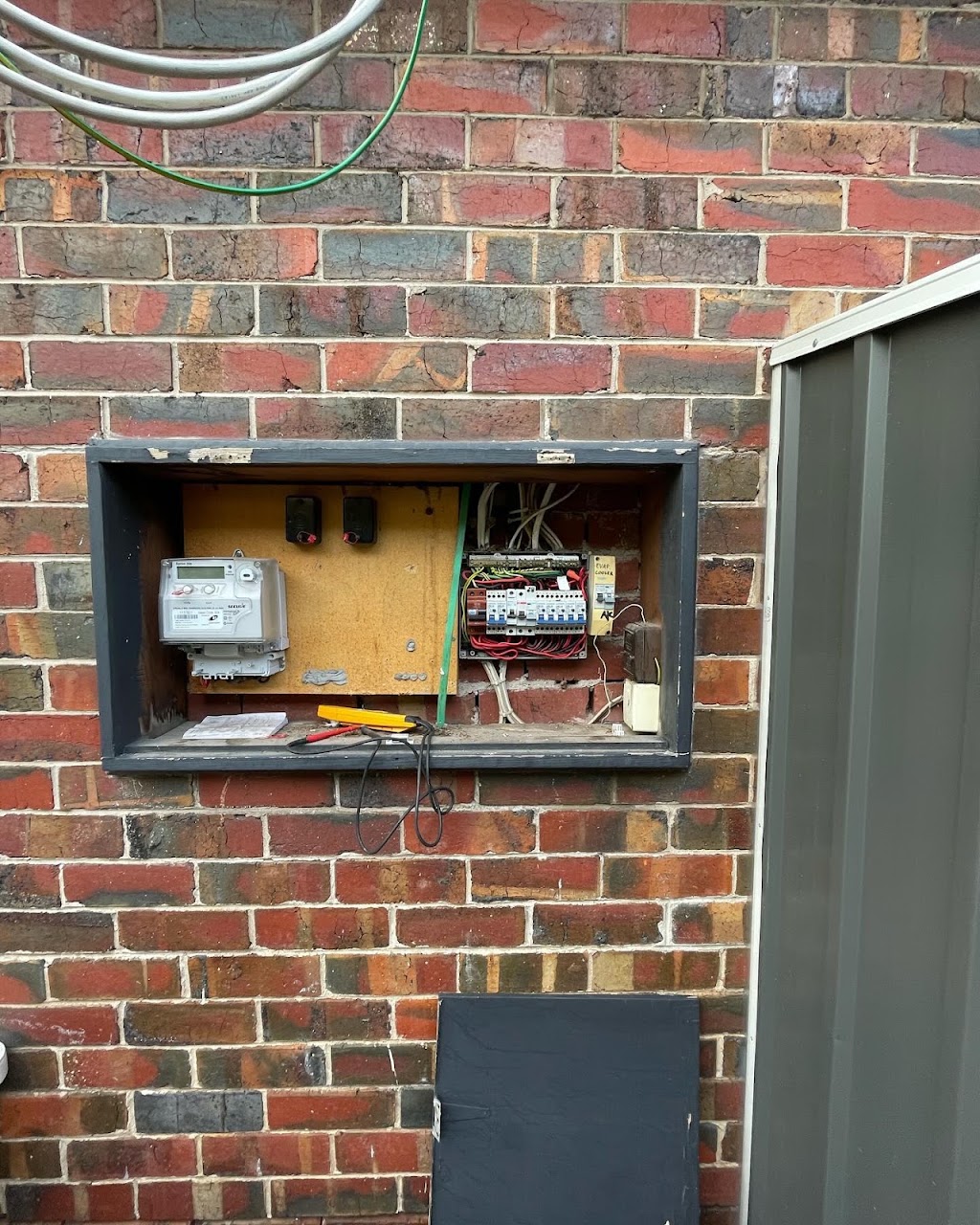 Blackhill Electrical | 5 Caroline St, Selby VIC 3159, Australia | Phone: 0433 502 394