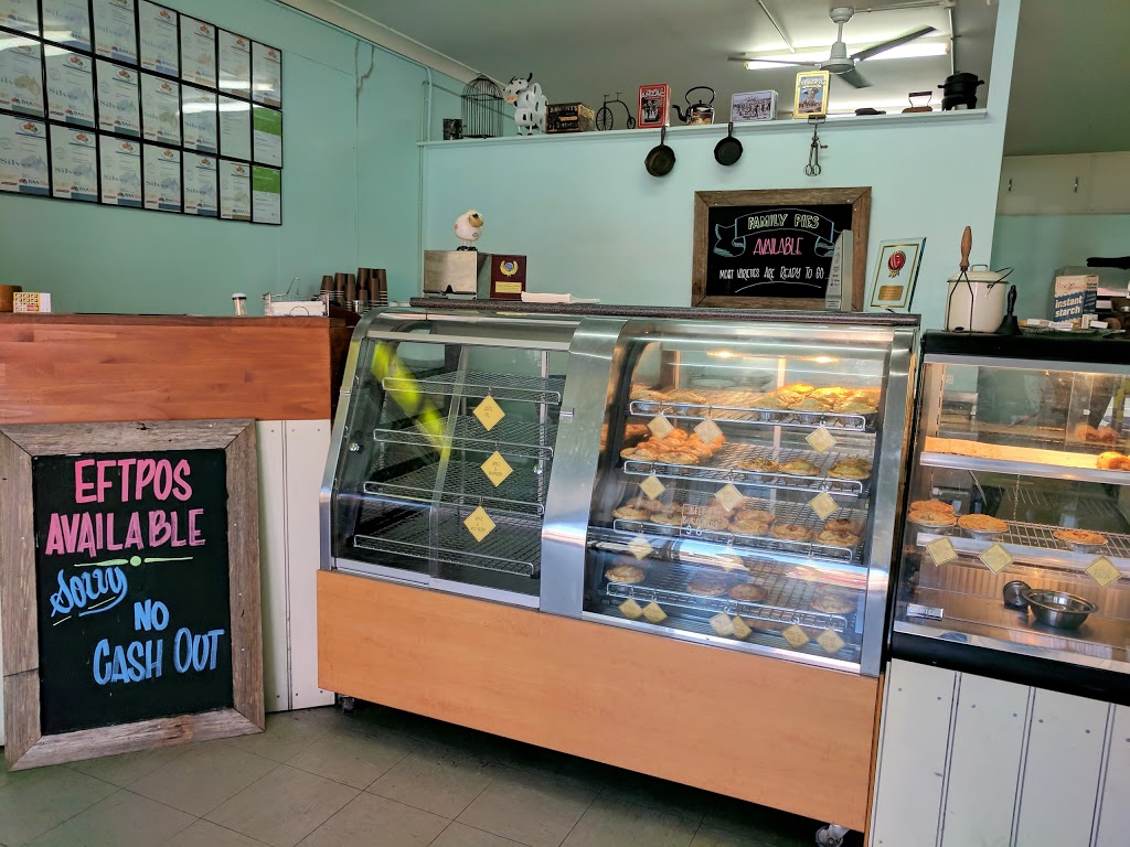 South Windsor Pie Stop | Cnr Campbell and George streets, South Windsor NSW 2756, Australia | Phone: 0417 252 741