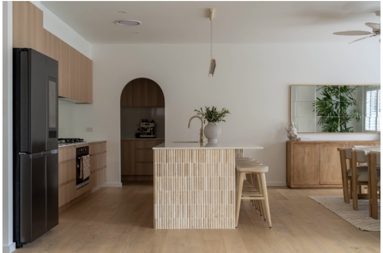 Lawrence Built Homes & Renovations | 47 Matthew Flinders Dr, Port Macquarie NSW 2444, Australia | Phone: 0412 044 593