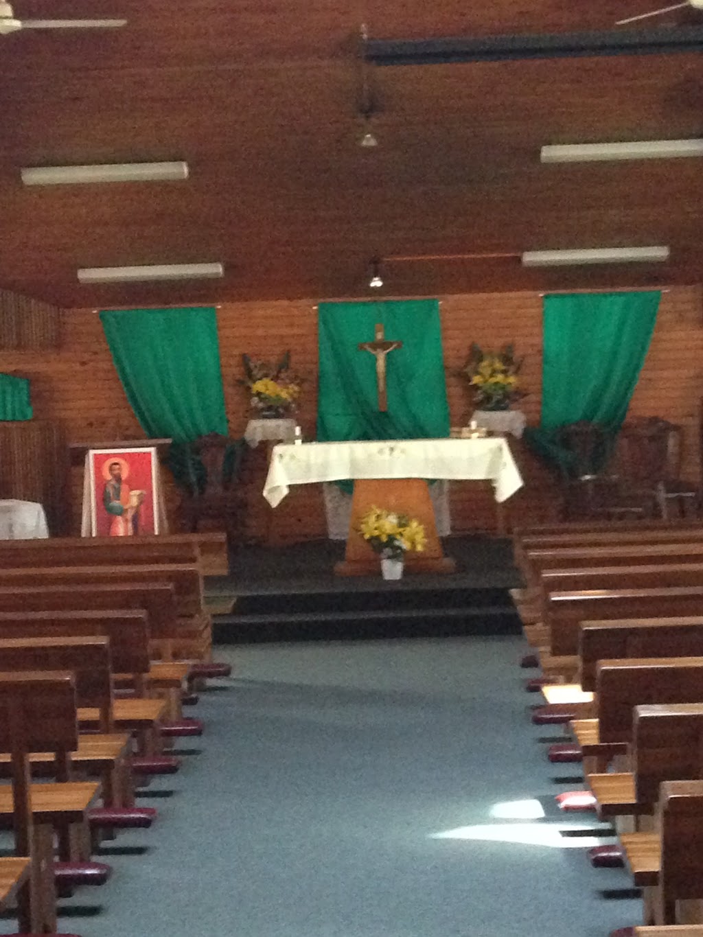 Saint Pauls Catholic Church Woodridge | 3 St Pauls Dr, Woodridge QLD 4114, Australia | Phone: (07) 3808 4134