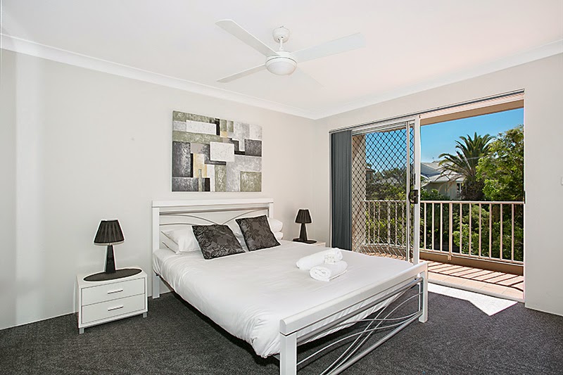 Bayview Bay Apartments | lodging | 37 Bayview St, Runaway Bay QLD 4216, Australia | 0755377249 OR +61 7 5537 7249