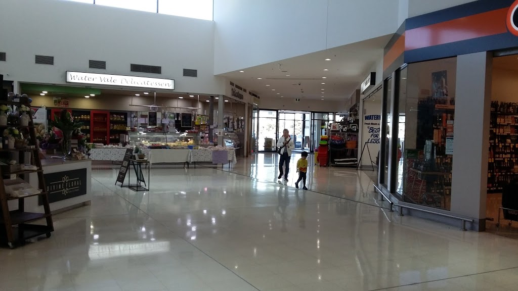 Watervale Shopping Centre | shopping mall | 2-14 Calder Park Dr, Sydenham VIC 3037, Australia | 0393072048 OR +61 3 9307 2048