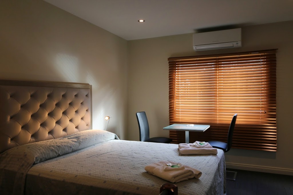 Manjimup Gateway Hotel | lodging | Lot 1 Case St, Manjimup WA 6258, Australia | 0897771053 OR +61 8 9777 1053