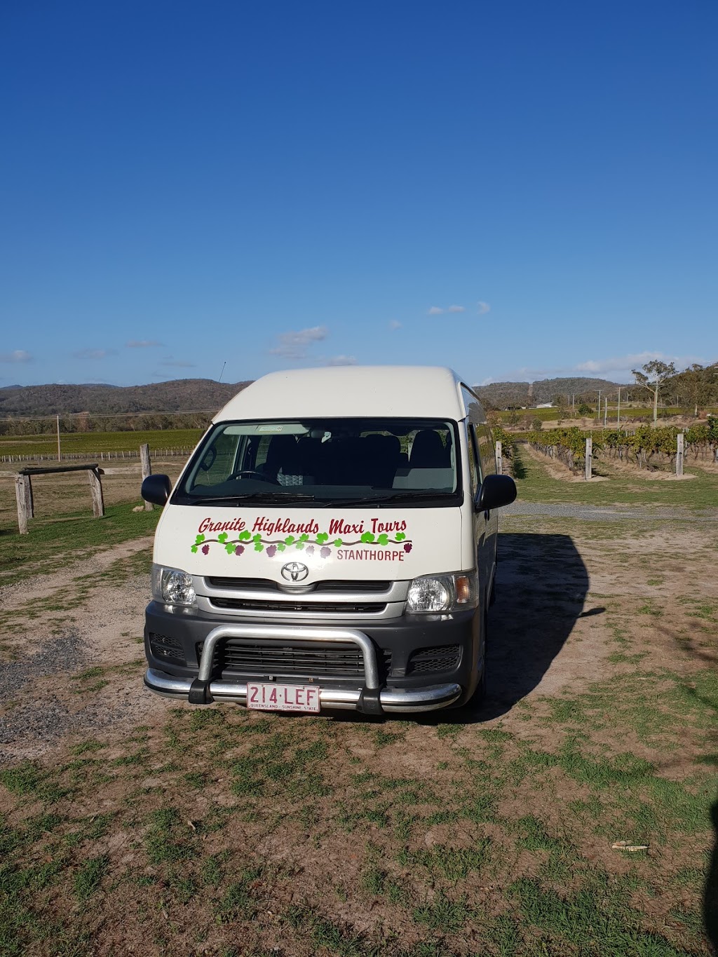 Granite Highlands Maxi Tours | travel agency | 19 Amosfield Rd, Stanthorpe QLD 4380, Australia | 0746813969 OR +61 7 4681 3969