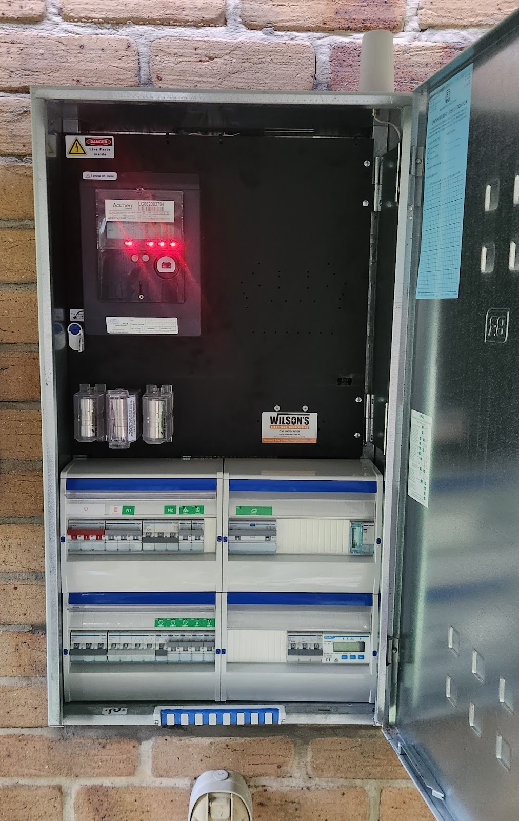 Wilsons Electrical Contracting Pty Ltd | Umpara Cres, Mudgeeraba QLD 4213, Australia | Phone: 0402 496 958