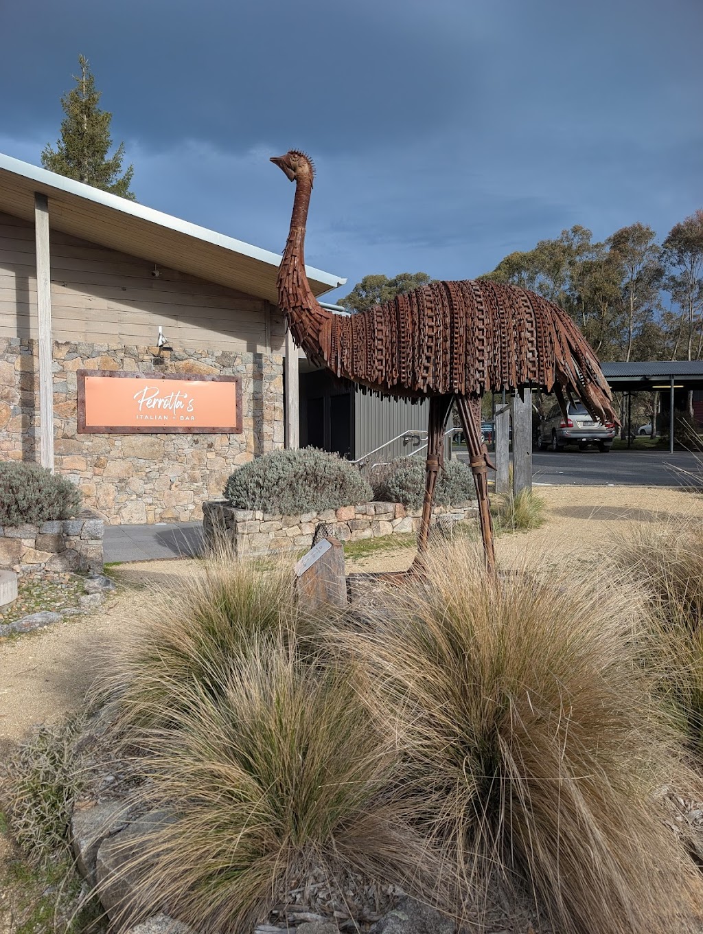 Perrotta’s Italian + Bar (at Lake Crackenback) | 1650 Alpine Way, Crackenback NSW 2627, Australia | Phone: 0408 536 191