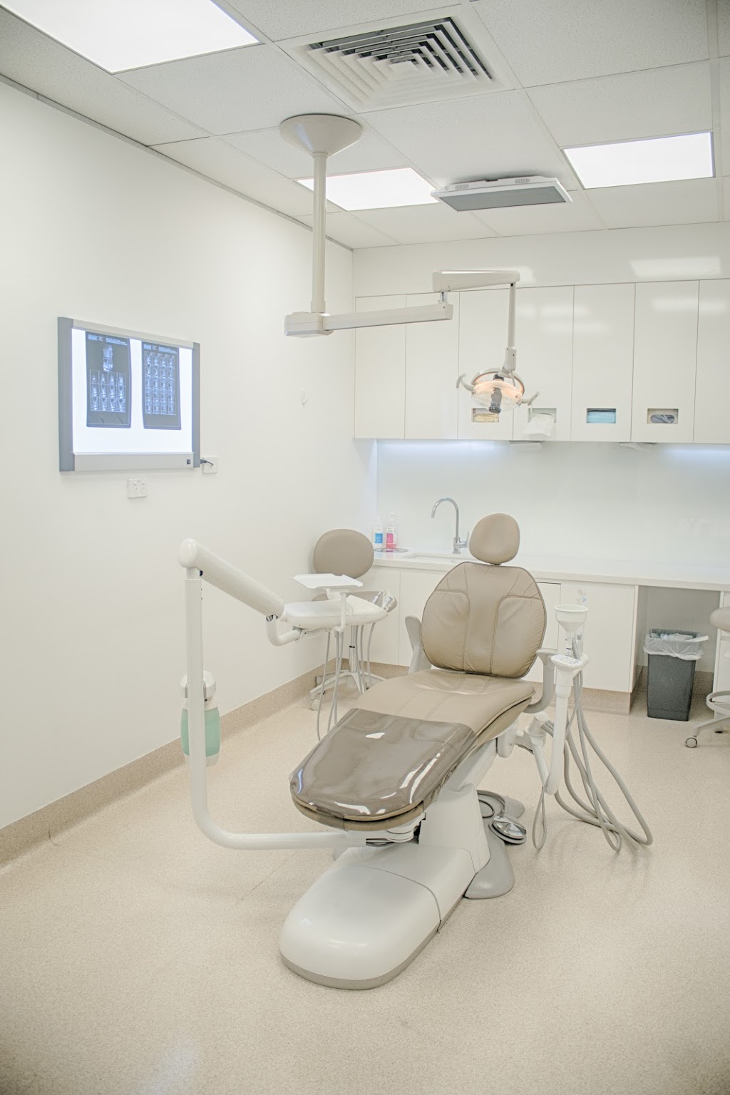 Foundation Dental Services | doctor | Unit 2/180 Moggill Rd, Taringa QLD 4068, Australia | 0738782519 OR +61 7 3878 2519