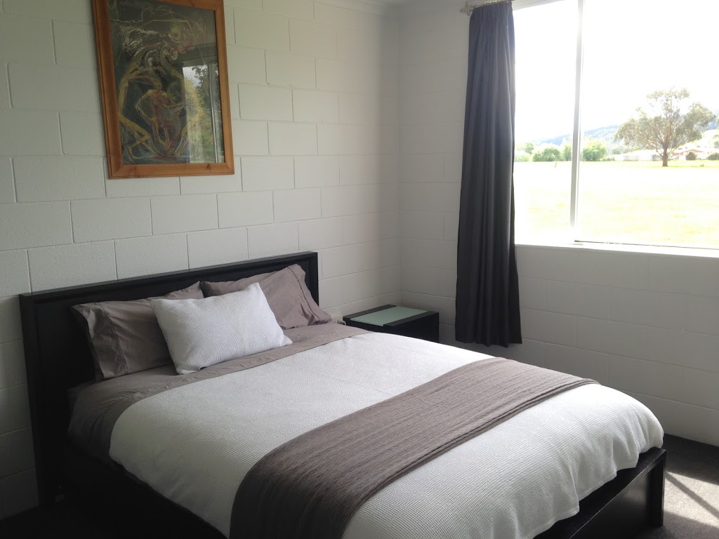 Dusk2Dawn Accommodation Lilydale Tasmania | lodging | 1985 Main Rd, Lilydale TAS 7268, Australia | 0418448057 OR +61 418 448 057