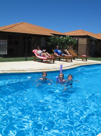 Geraldtons Ocean West Holiday Units | 1 Hadda Way, Mahomets Flats WA 6530, Australia | Phone: (08) 9921 1047