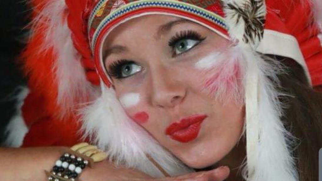 Karens Fancy Dress | 16 Watts Rd, Nyora VIC 3987, Australia | Phone: 0401 220 737