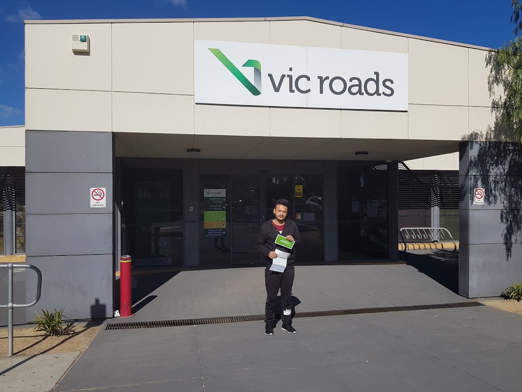 Vicky Driving School Melbourne Male & Female Instructors | 44 Fran St, Glenroy VIC 3046, Australia | Phone: 0451 456 666