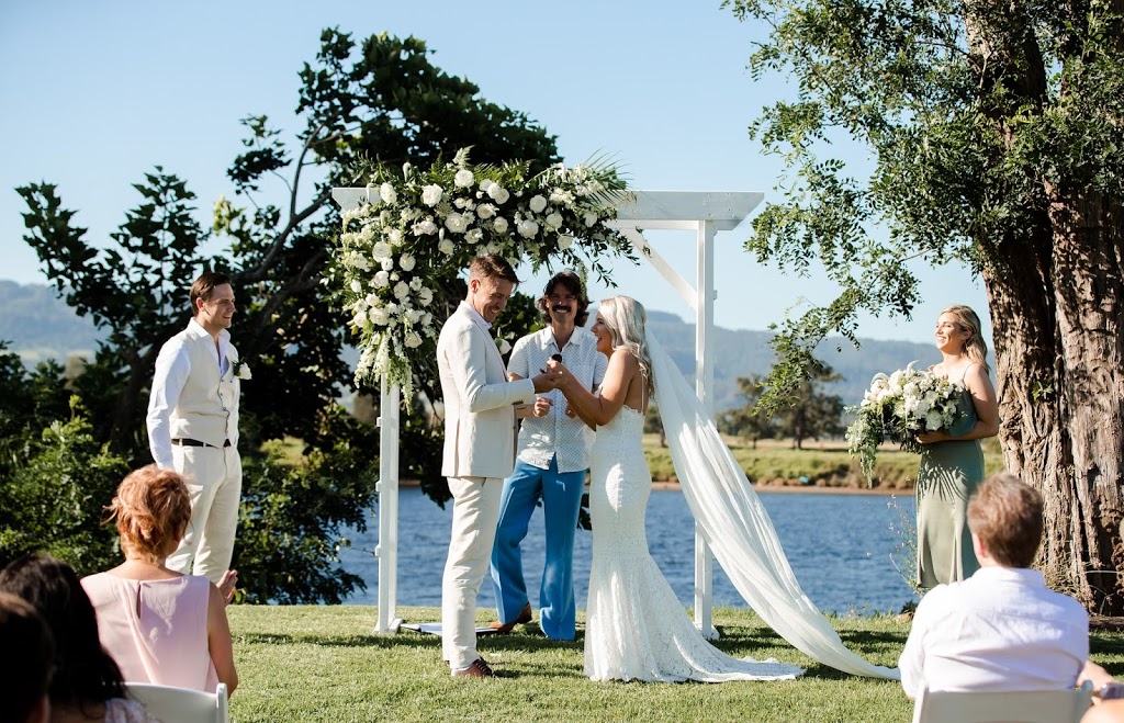 Married by Todd | 6 Owen St, Huskisson NSW 2540, Australia | Phone: 0405 070 611