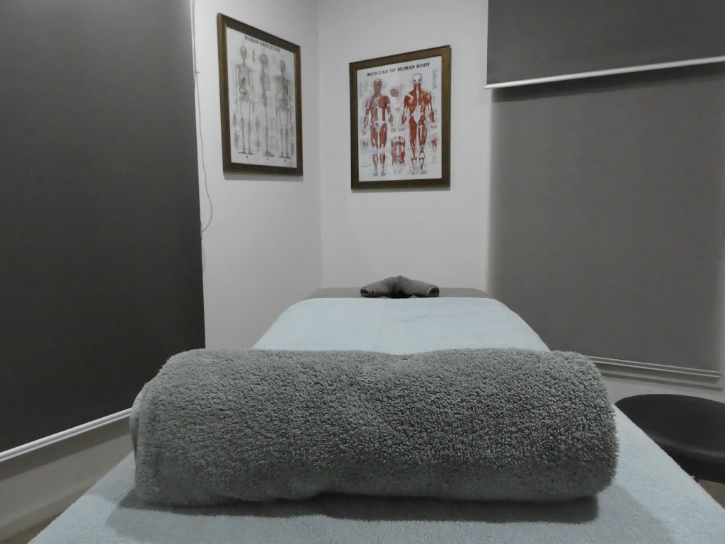 KB Remedial Massage | 3 Bain Pl, Bonny Hills NSW 2445, Australia | Phone: 0400 910 881