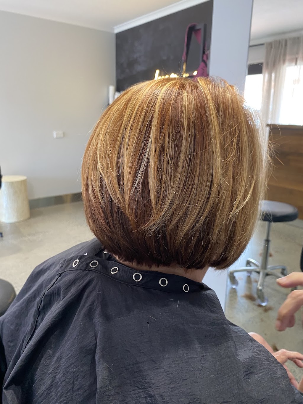The Velvet Hair Lounge | 1/80-82 Keith Compton Dr, Tweed Heads NSW 2485, Australia | Phone: (07) 5599 4833