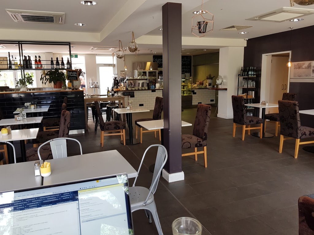 Ivy & The Fox | cafe | Old Canberra House, 73 Lennox Crossing, Acton ACT 2601, Australia | 0262579229 OR +61 2 6257 9229