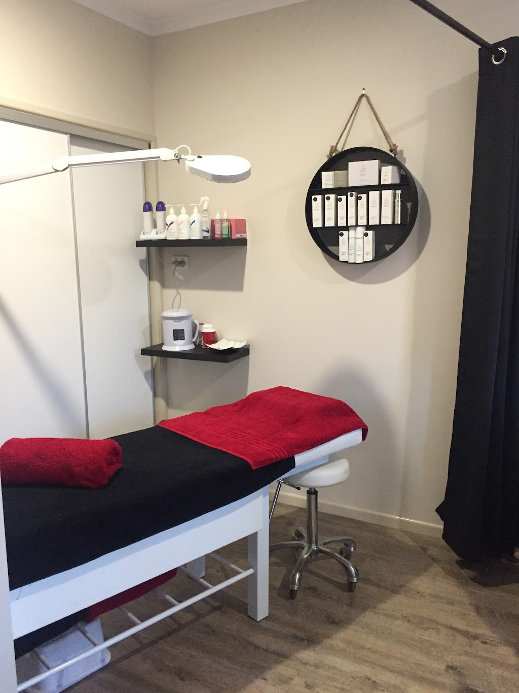 Perfect 10 Studio | beauty salon | 6 Shelduck St, Upper Coomera QLD 4209, Australia | 0418734747 OR +61 418 734 747