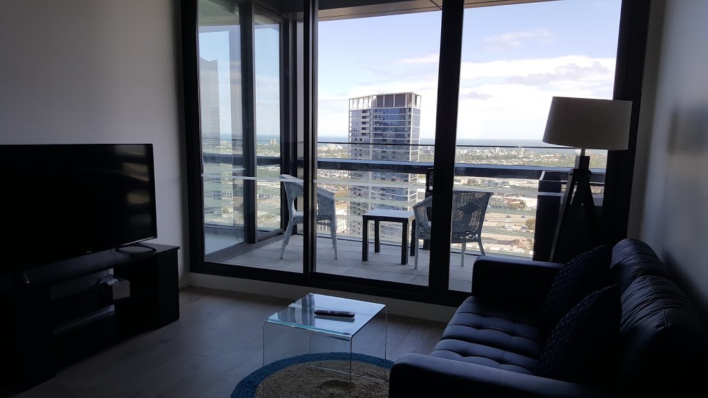 CBD Harbour View Luxury Apartment | 889 Collins St, Docklands VIC 3008, Australia | Phone: 0918 018 785