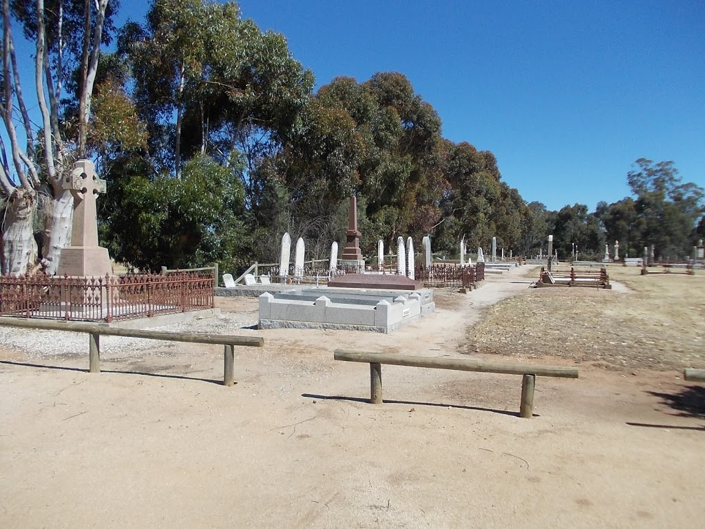 Moama Cemetery | Perricoota Rd, Moama NSW 2731, Australia