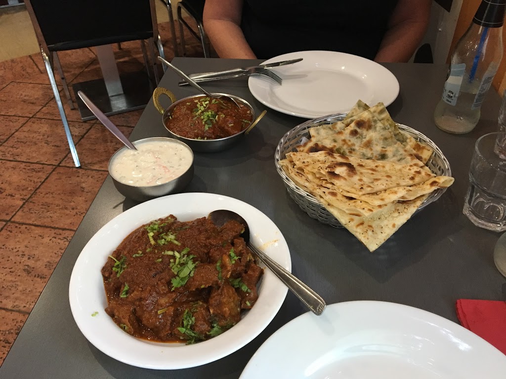 Vindaloo Blue | 210 Kameruka Street, Calamvale, Brisbane QLD 4116, Australia | Phone: (07) 3272 2111