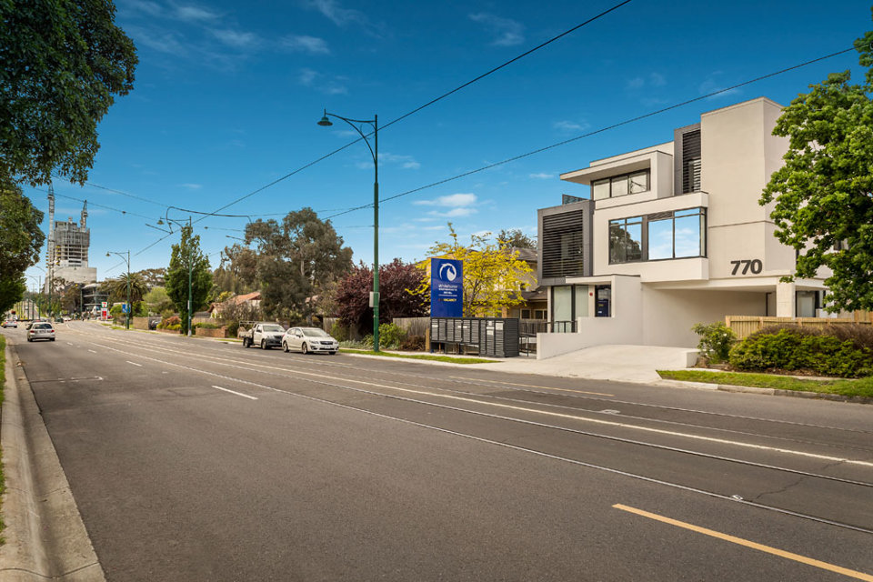 Whitehorse Apartments Hotel | 770 Whitehorse Rd, Mont Albert VIC 3127, Australia | Phone: (03) 9272 2788