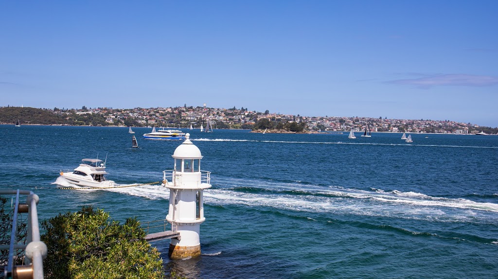 Bradleys Head Lighthouse | New South Wales, Australia | Phone: (02) 9960 6266