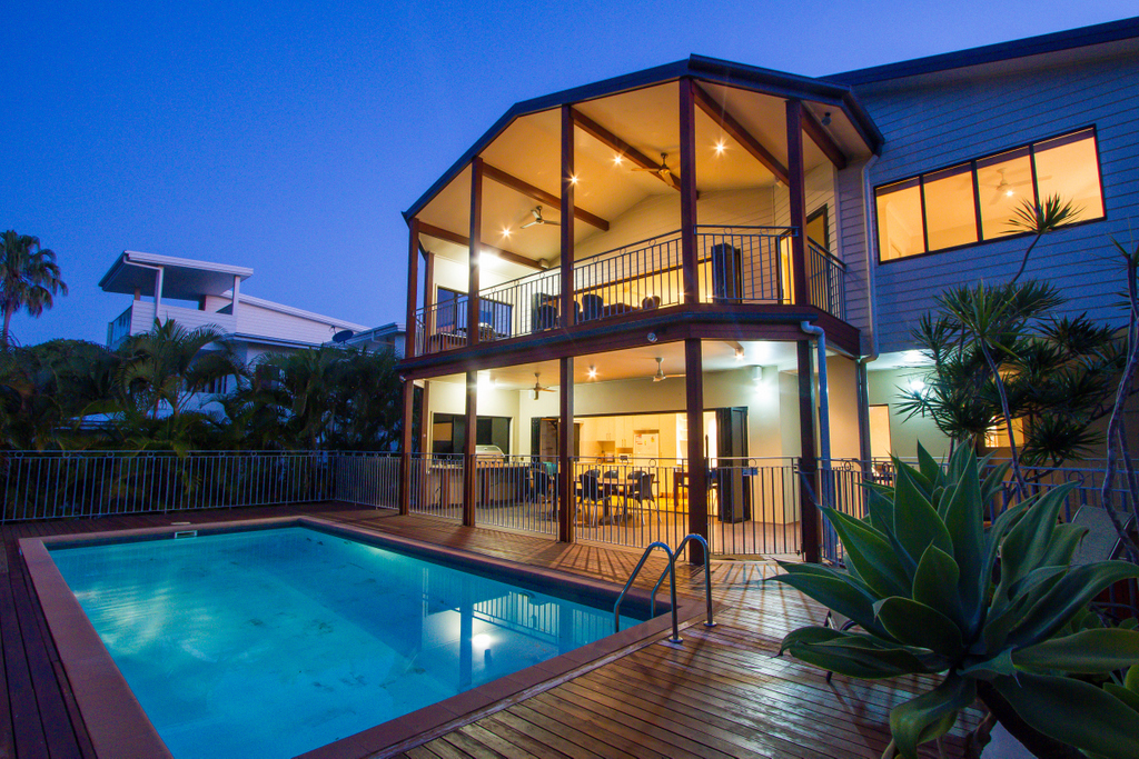 DONT PANIC HOLIDAY HOUSE | 30 Agnes St, Agnes Water QLD 4677, Australia | Phone: (07) 4974 9470