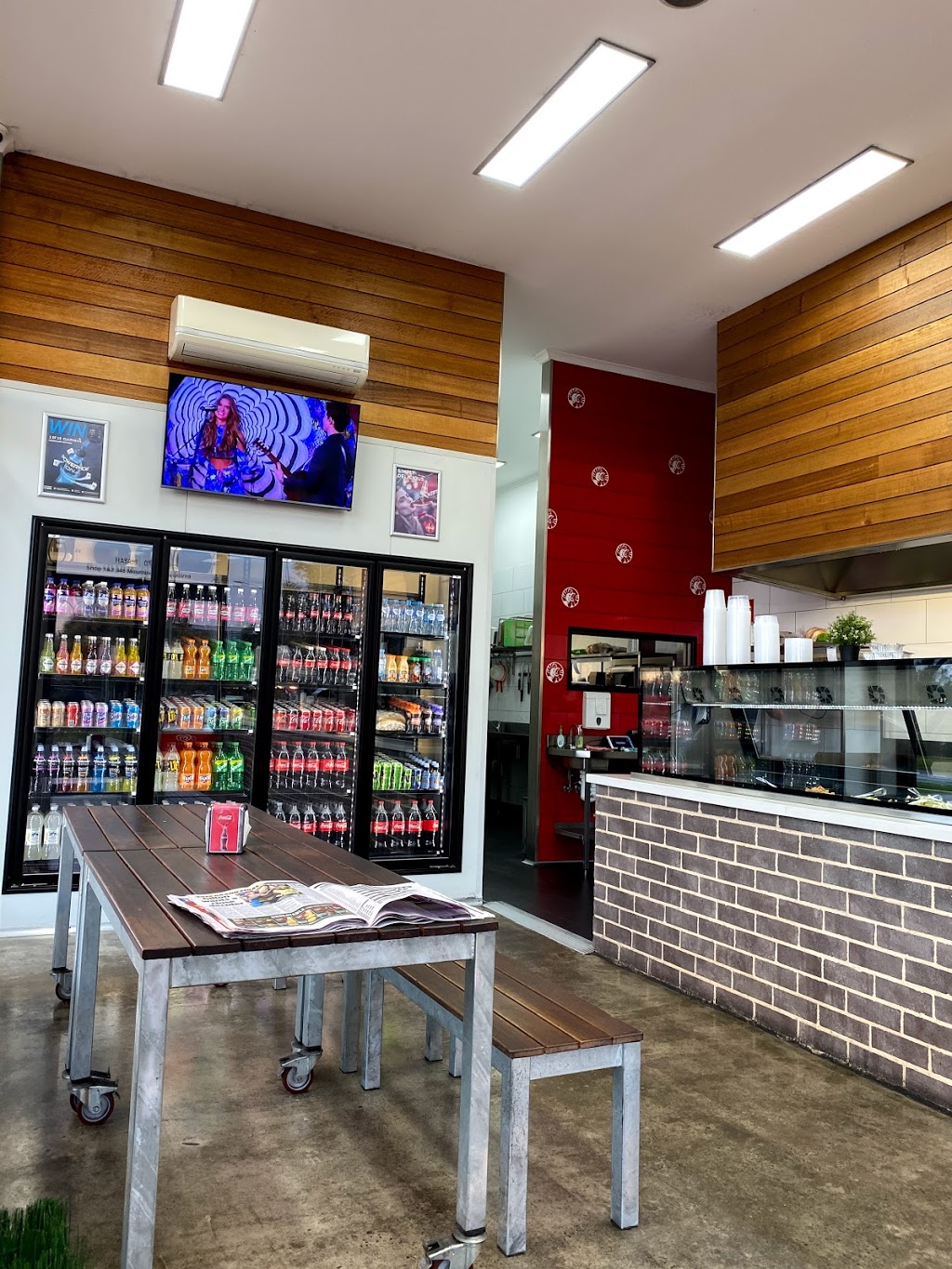 Wantirna Mall Charcoal Chicken | restaurant | 1&2/348 Mountain Hwy, Wantirna VIC 3152, Australia | 0397207778 OR +61 3 9720 7778