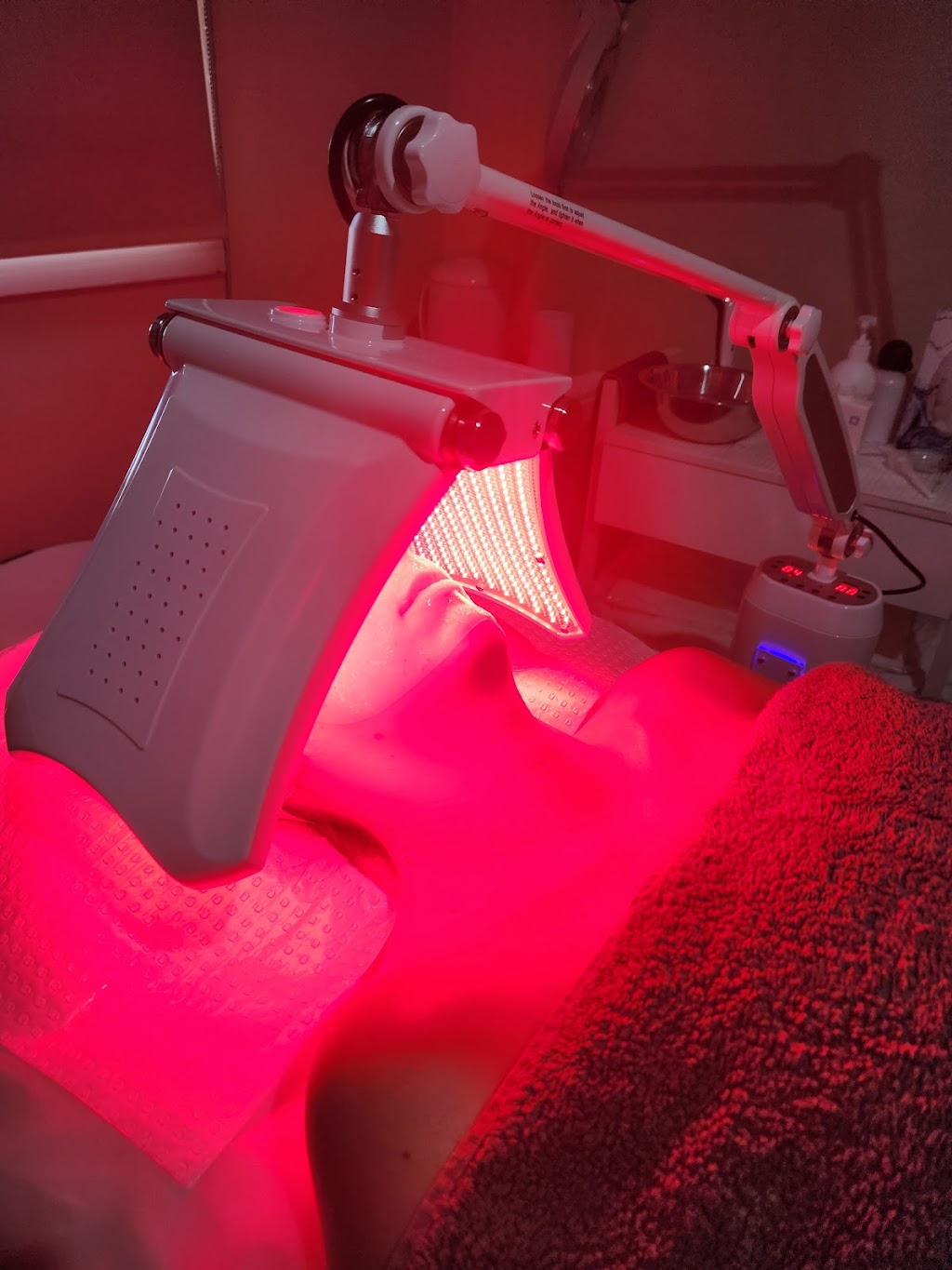 Fit Skin Clinic | 18 Steel St, Redhead NSW 2290, Australia | Phone: (02) 4955 3670