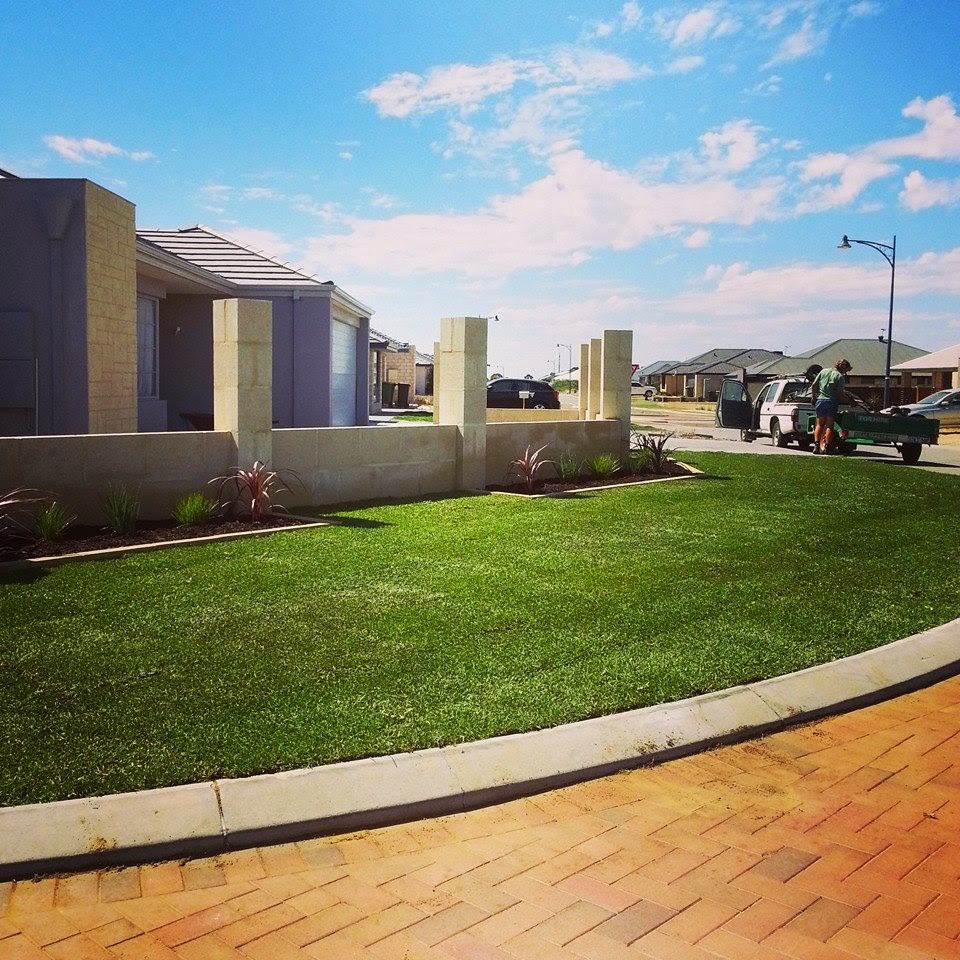 Admire Landscaping | 13 Brownrigg St, Singleton WA 6175, Australia | Phone: 0435 600 107