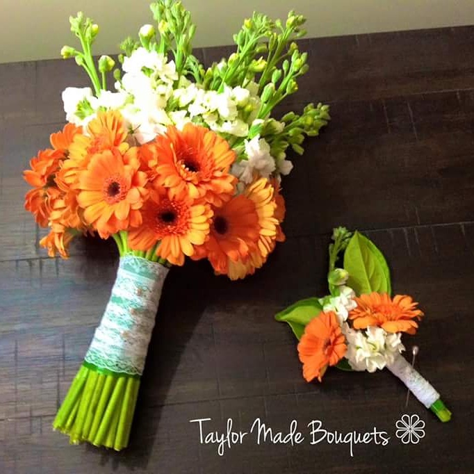 Taylor Made Bouquets | Trafford Ln, Stanhope Gardens NSW 2768, Australia | Phone: 0402 092 205