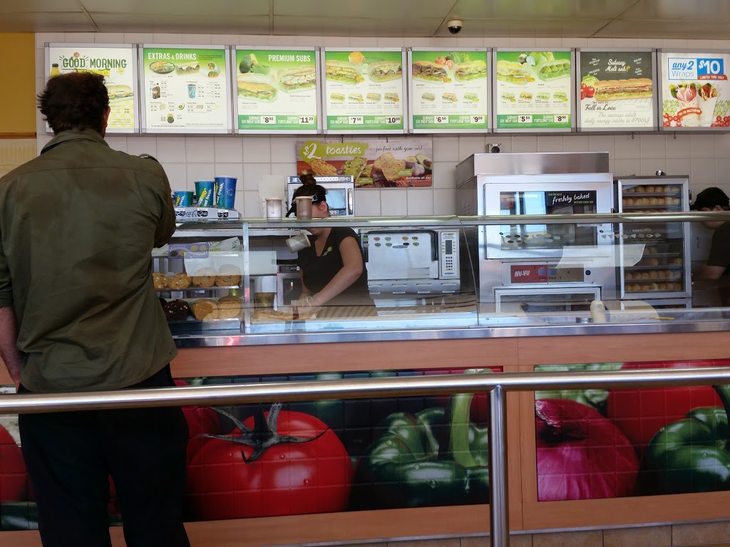 Subway | restaurant | shop 2/99 Youngman St, Kingaroy QLD 4610, Australia | 0741636100 OR +61 7 4163 6100