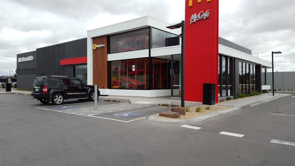 McDonalds Craigieburn North | cafe | 8 Aitken Blvd, Craigieburn North VIC 3064, Australia | 0383397024 OR +61 3 8339 7024