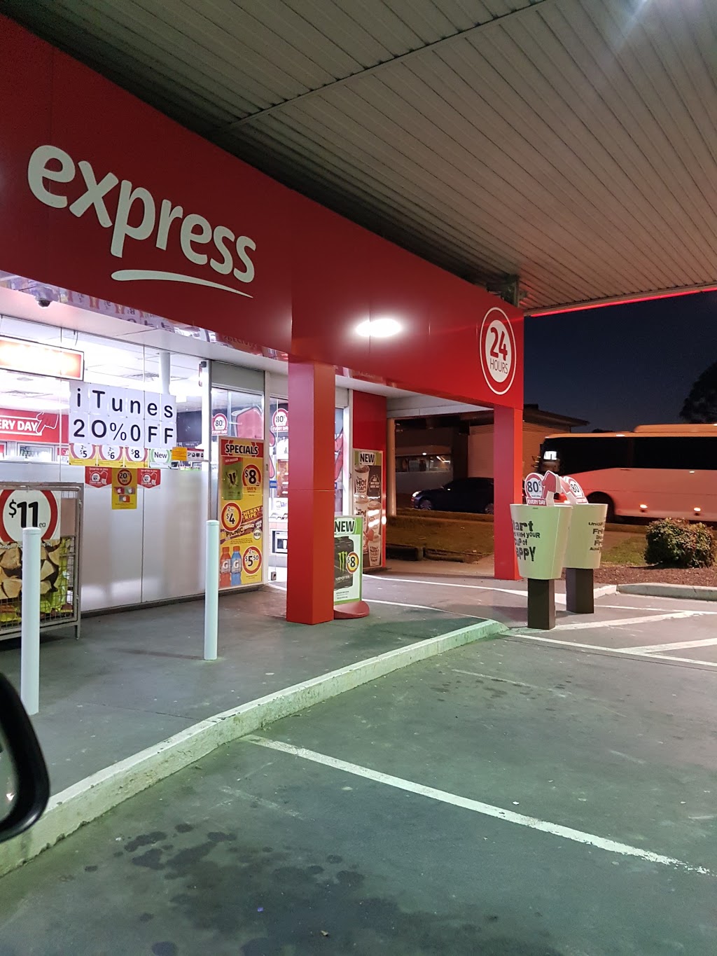 Coles Express | gas station | 369/371 Pennant Hills Rd, Pennant Hills NSW 2120, Australia | 0299808314 OR +61 2 9980 8314