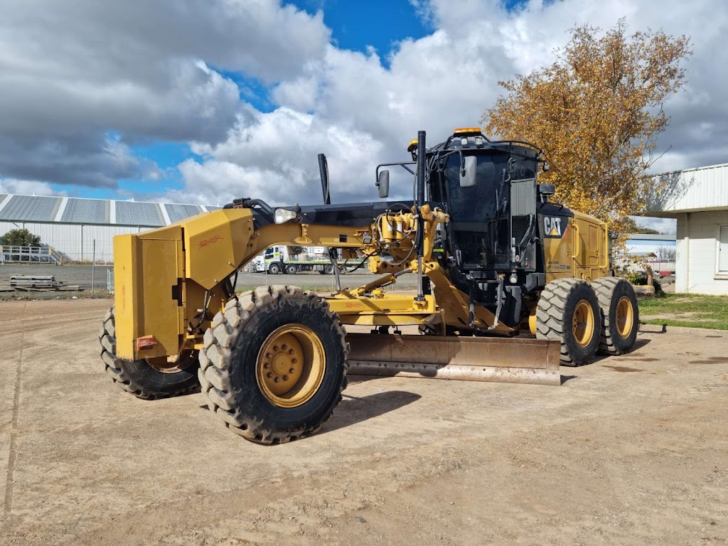 A-Plant | Plant Hire Specialists Brisbane Gold Coast QLD | 366 Burnside Rd, Gilberton QLD 4208, Australia | Phone: 1300 014 000