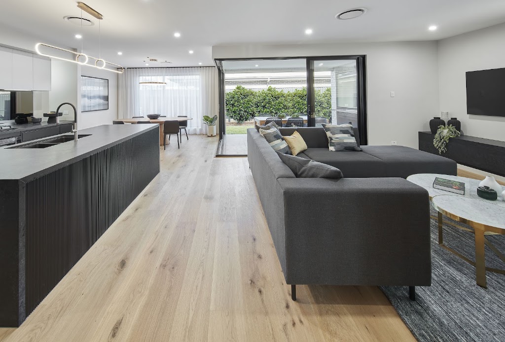 Champion Homes - Marsden Park Display Homes | 43 Charles Tompson Bvd, Marsden Park NSW 2765, Australia | Phone: 1300 136 200