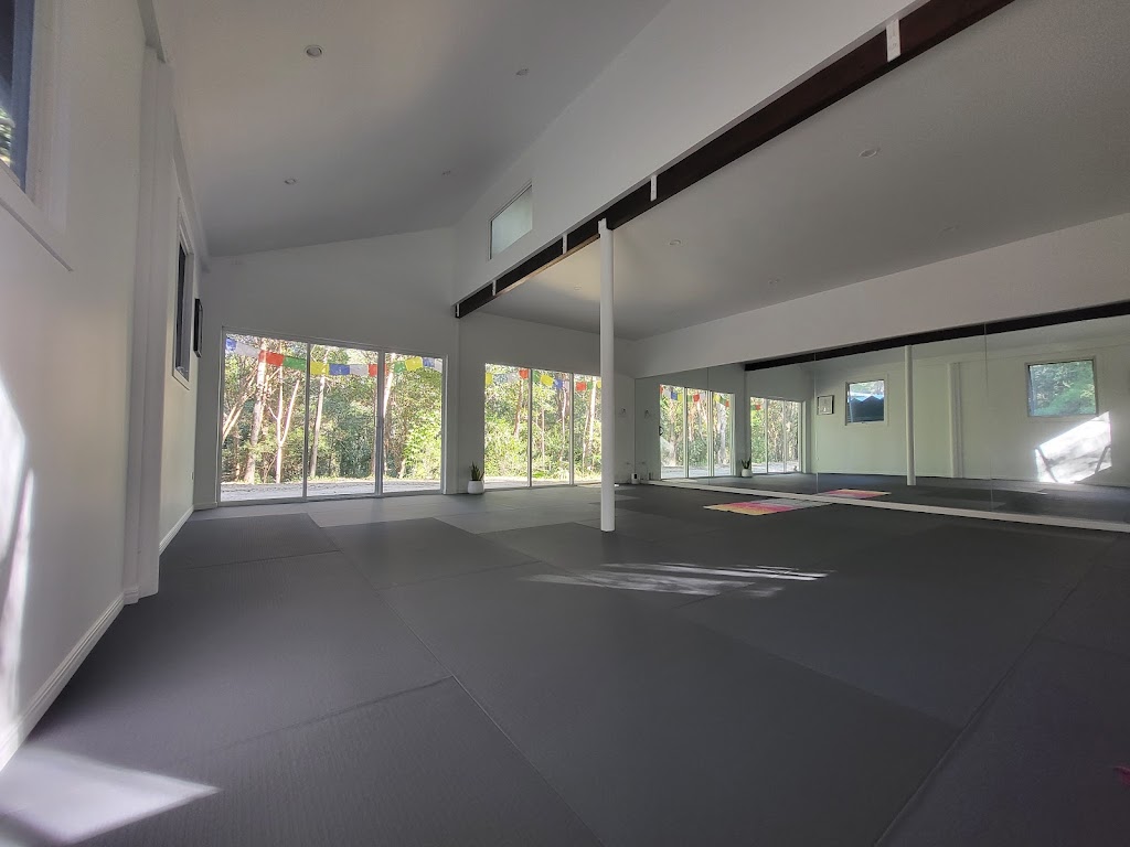 Prana Yoga | 1828 Mount Samson Rd, Closeburn QLD 4520, Australia | Phone: 0494 098 252