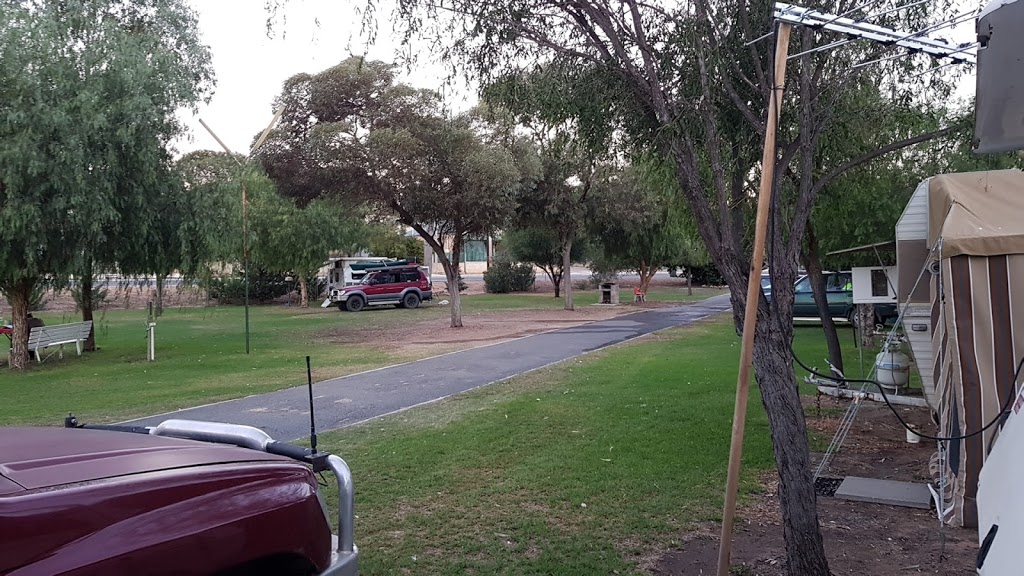 Swan Reach Caravan Park | rv park | 35-39 Victoria St, Swan Reach SA 5354, Australia | 0885702010 OR +61 8 8570 2010