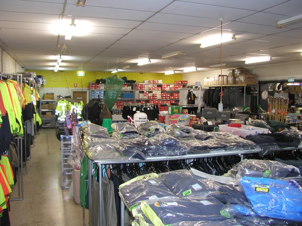 OUTDOOR AND MORE | 105/113 Murray St, Finley NSW 2713, Australia | Phone: (03) 5883 2855