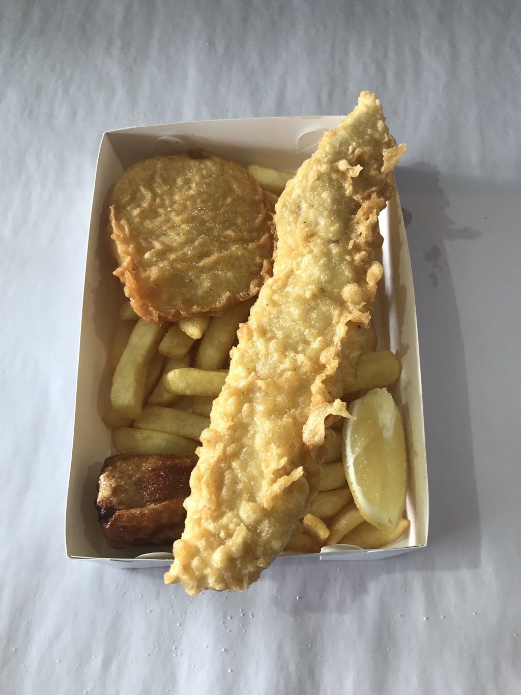 Ocean Star Fish & Chips | meal takeaway | 413 Springvale Rd, Forest Hill VIC 3131, Australia | 0398943026 OR +61 3 9894 3026