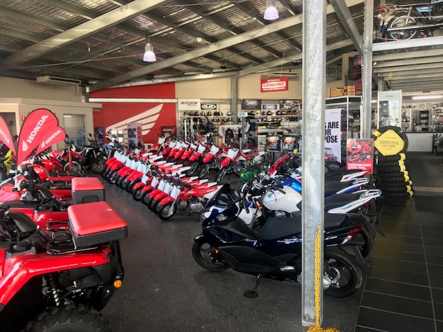 Motorcycle Land Ballarat | 841 Howitt Street, Wendouree VIC 3355, Australia | Phone: (03) 5339 6200