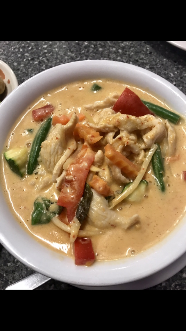 Rainbow Thai | meal takeaway | 2/1410 Beaudesert Rd, Acacia Ridge QLD 4110, Australia | 0732771338 OR +61 7 3277 1338