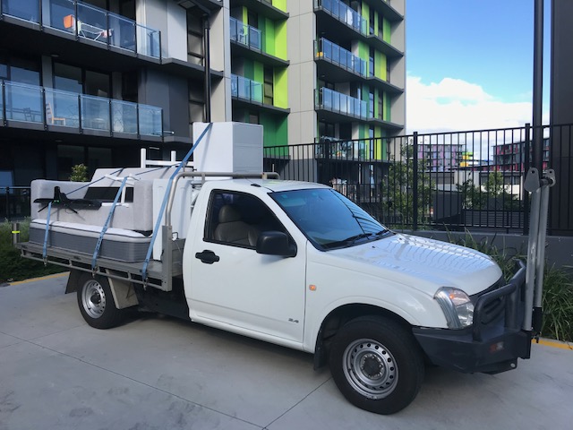 man and ute hire gold coast | 71 Cossington Cct, Maudsland QLD 4210, Australia | Phone: 0408 999 504