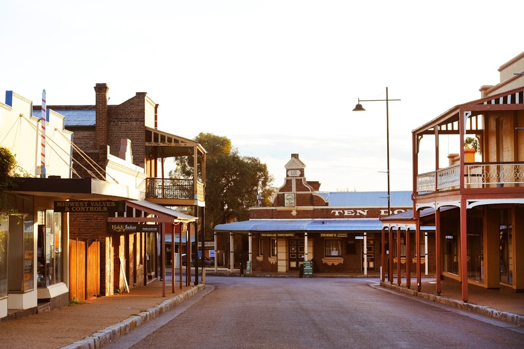 Gulgong Visitor Information Centre | travel agency | Red Hill, White St, Gulgong NSW 2852, Australia | 0418541998 OR +61 418 541 998