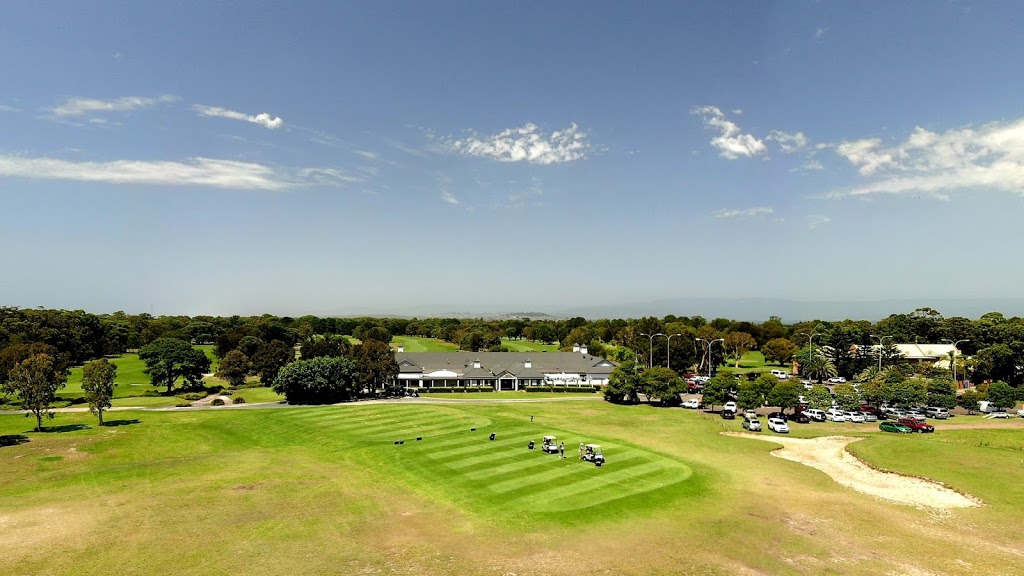 Port Kembla Golf Club | Golf Pl, Primbee NSW 2505, Australia | Phone: (02) 4274 1159