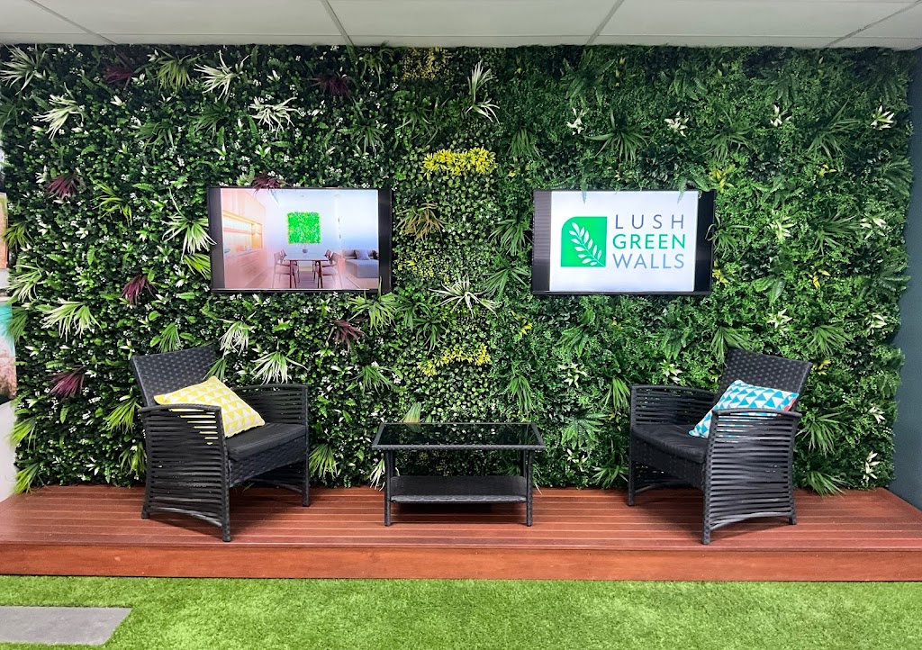 Lush Green Walls | Unit 9/1440 New Cleveland Rd, Chandler QLD 4155, Australia | Phone: (07) 3390 2551